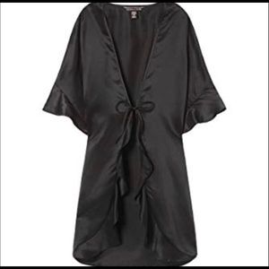 Victoria’s Secret Black Kimono Robe *NWT*